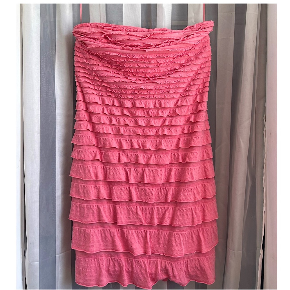 Strapless Coral Express Dress